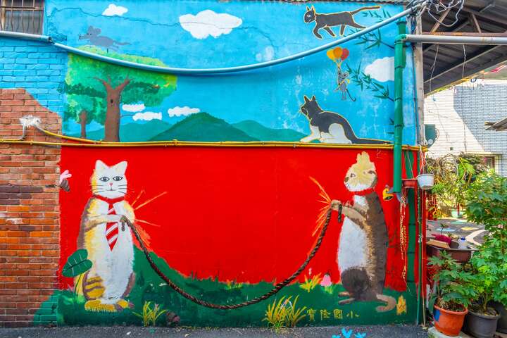 甲仙猫巷涂鸦墙面