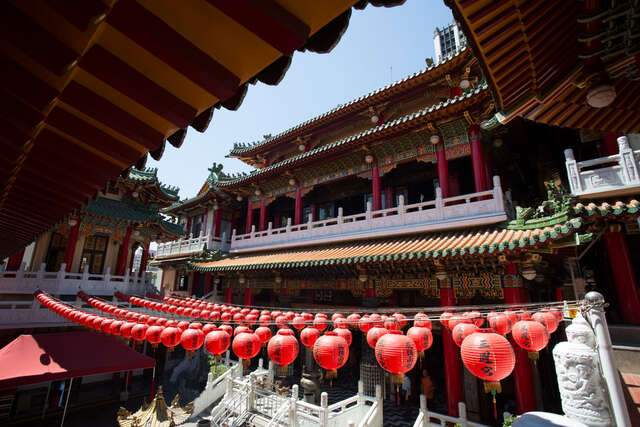 Sunfong (Sanfeng) Temple