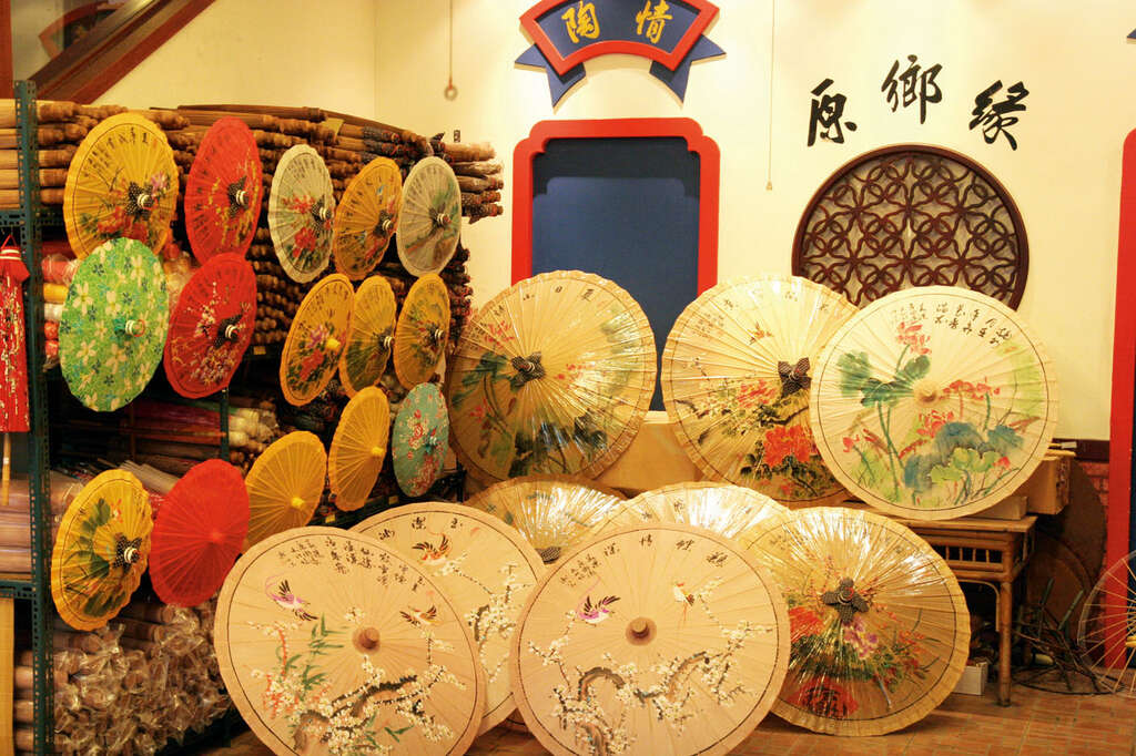 油紙傘在客家傳統是作為吉祥、興旺的象徵