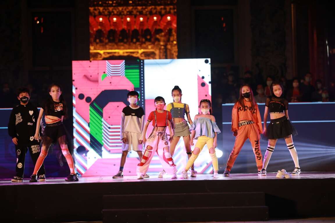 4.蘋果家族兒童街舞