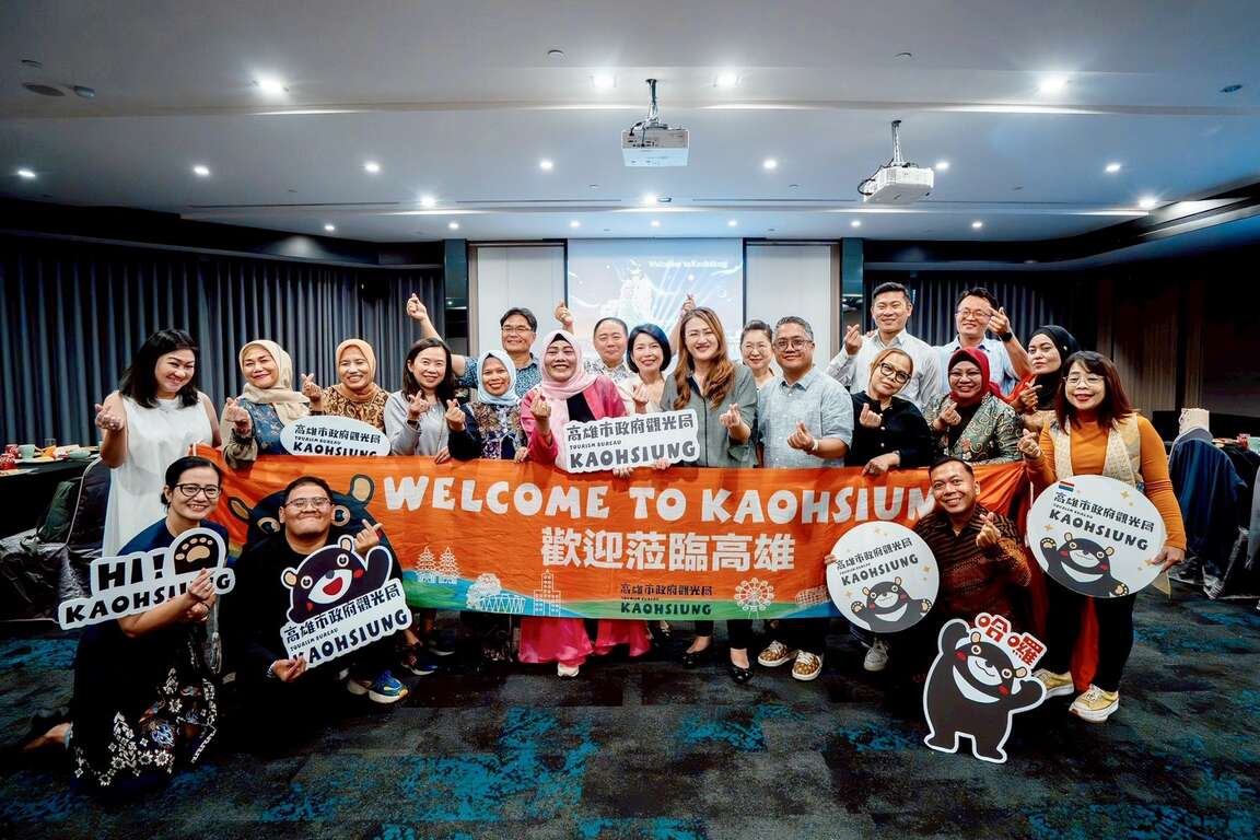 Figure 3. Kaohsiung Tourism Bureau collaborates with Kaohsiung Tourism Association to invite 14 Indonesian travel agencies for a familiarization tour.