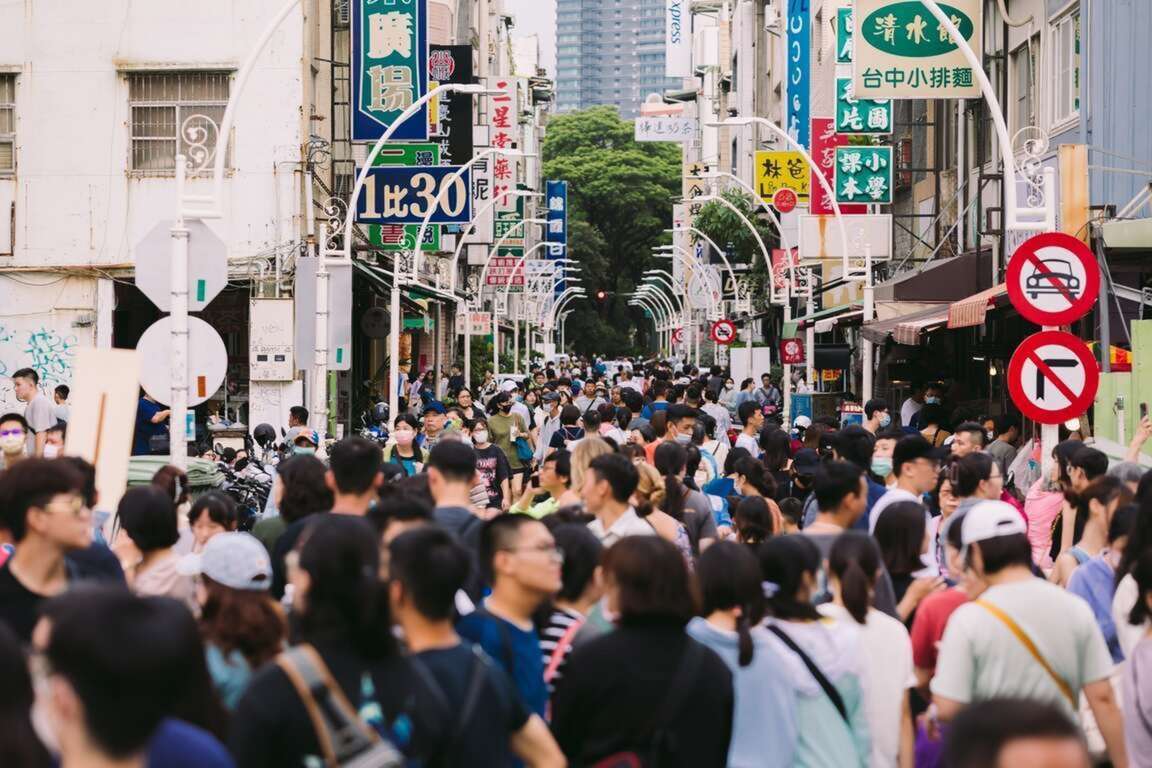 圖2.2023高雄奶茶節活動人潮照