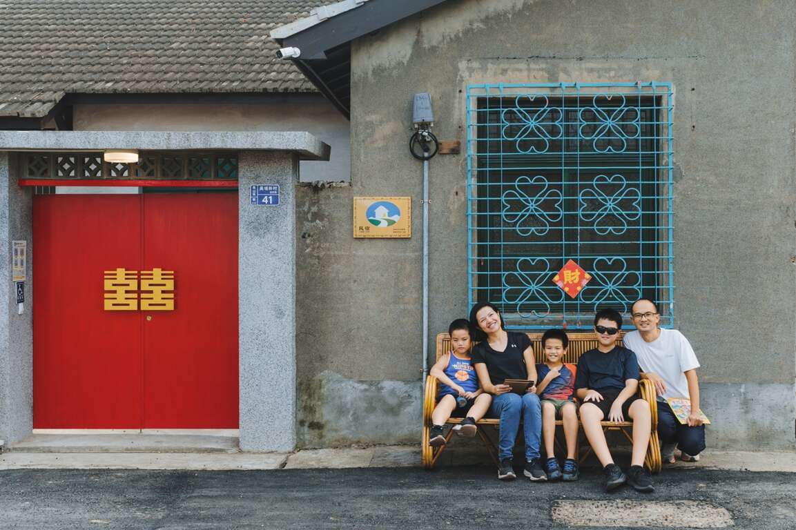 Image 12. "Huangpu New Village," Taiwan's first-generation military dependents' village, full of human warmth.
