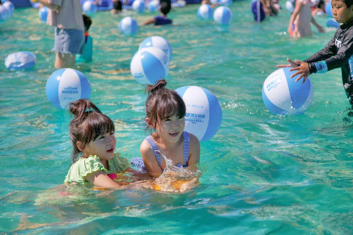 圖4.最受小朋友歡迎的旗津氣墊水樂園0726率先登場