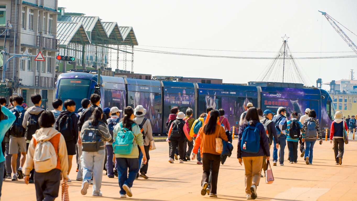 圖三、超人力霸王主題輕軌列車