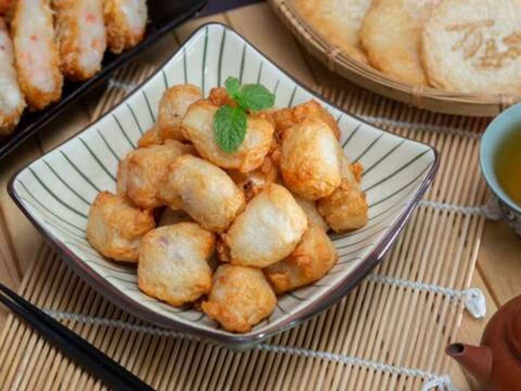 圖10. 漫遊高雄魅力海線，親臨漁港感受現撈活力，品嚐道地的尚青海味。