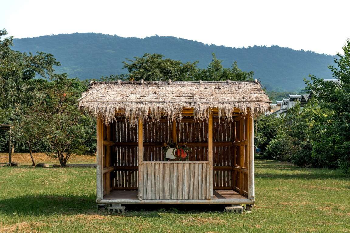 傳統大武壠族風格的茅草竹屋