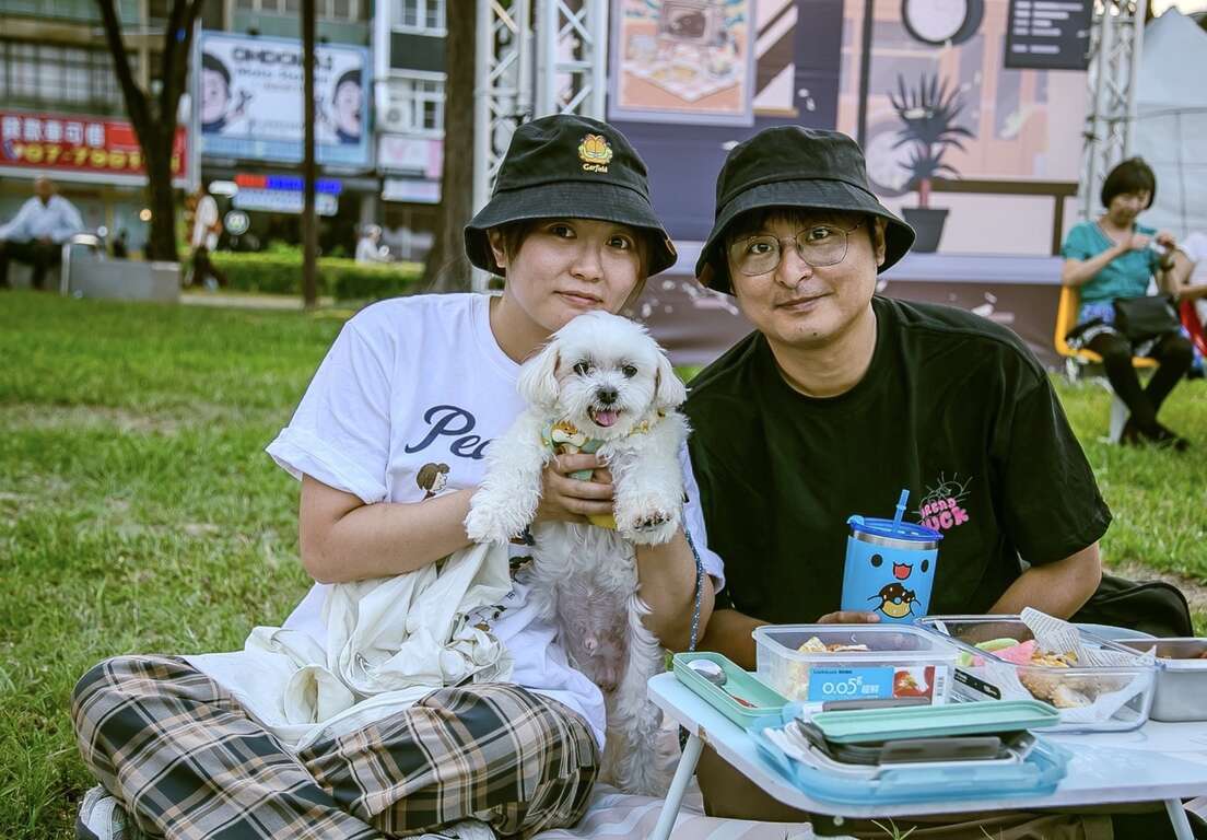 圖3、現場有毛小孩漫食活動，歡迎飼主帶著家中毛孩報名參賽