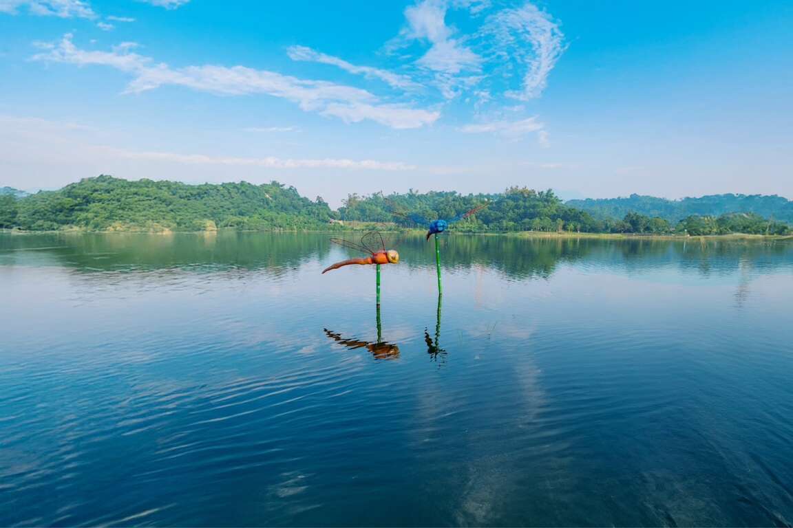 圖3、觀音湖環湖步道，騎乘單車欣賞湖邊景色。