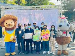 高雄市长陈其迈到寿山动物园，预告将於近期启动动物园升级计画，在未来让大家看见全新的寿山动物园。
