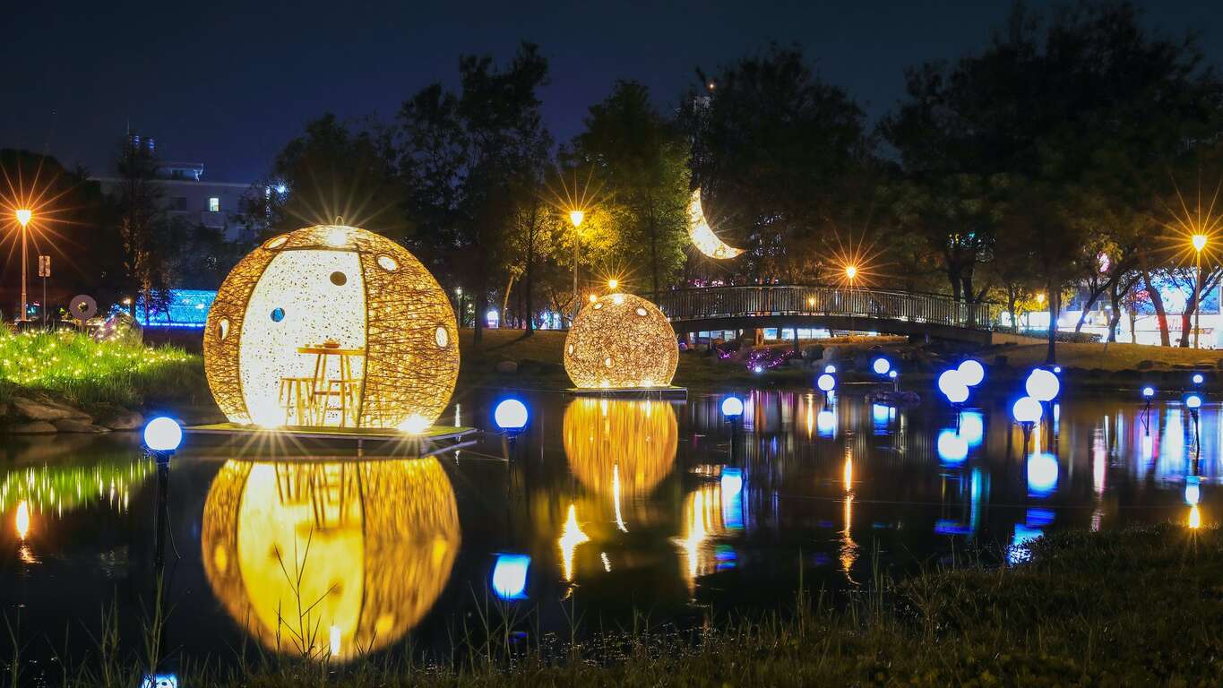 2021冈山灯艺节夜景迷人