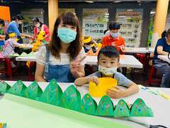 「动物山友会」艺术打卡活动，邀请亲子一起同乐。