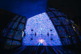 ３_高美館與C-LAB合作「FUTURE VISION LAB」@台灣燈會，高解析影音空間「DOME」打造360度沉浸式體驗。（攝影：林軒朗）