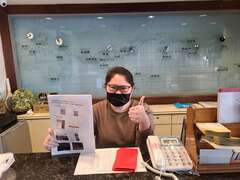 市府赠送免费序号予居隔民众追剧使用，由防疫旅馆人员代为接受及转送。