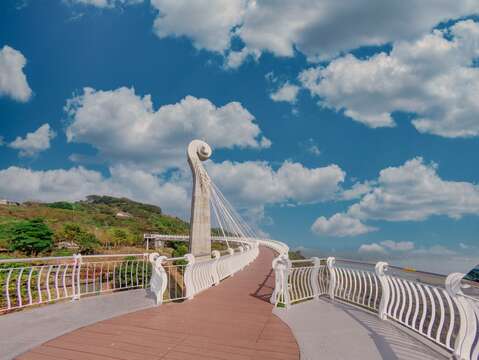 岗山之眼塔柱及天空廊道