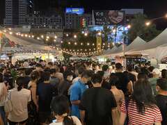 2.全國鹹酥雞嘉年華湧入超過3萬人潮