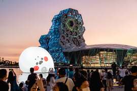 2.爱河湾聊癒漂漂河 贴图明星IP一起耍萌