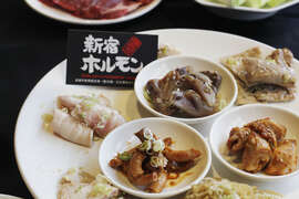 圖11.最道地的日本燒肉「新宿內臟燒肉」，是朋友聚會最佳地點。
