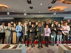 图1 高雄旅馆业者踊跃参加辅导说明会