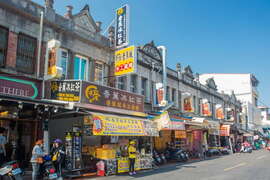 3.艺术家奈良美智曾造访旗山老街