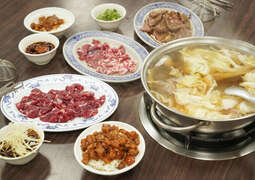6.入选米其林必比登的湖东牛肉馆，牛肉锅非常美味。