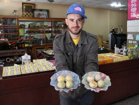 图6.吴凤的精选小吃-雅雪芋冰城-芋头饼（照片来源取自联合报500辑官网）