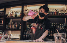 图7.高雄有许多精致餐酒馆酒吧适合喜欢夜生活的泰国旅客