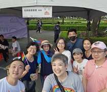 图10高市观光局推动性别友善旅宿 参与高雄同志大游行
