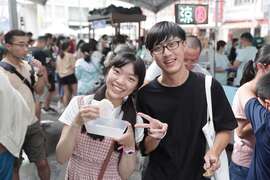 图1.大港阅冰适合大小朋友前来同乐