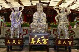 图6、寿天宫有全球唯一的「螺丝妈祖」。