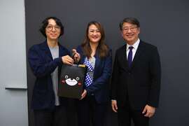 2.观光局长高闵琳、新闻局长项宾和拜会韩国MBC电视台申弦昌局长