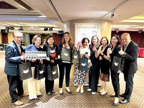 2.高市观光局与华航合作邀请香港旅行业者来高交流。