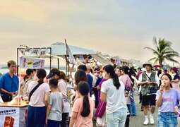 图8、现场还有20摊美食餐车，欢迎大家来林园微旅行。