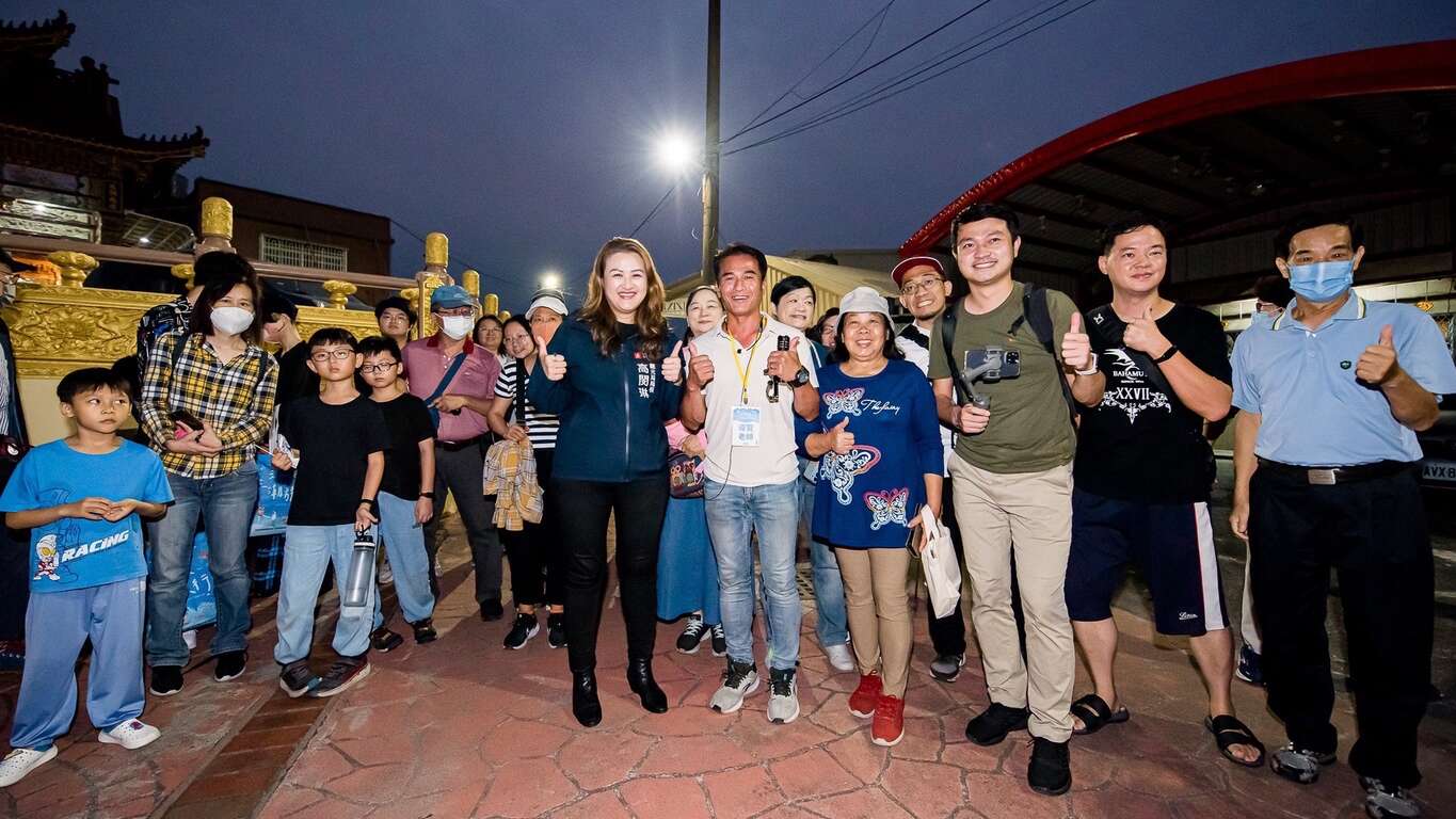 图7 「夜间导览」刘英凯里长带路,深度了解赤崁聚落人文历史