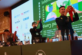 20.职业大专传统调酒组