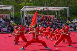 图10.「仁丰国小」精彩表演