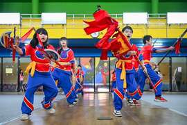 图12：「艺阵嘉年华」由在地学校及社区带来极具特色表演