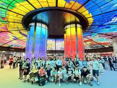 图14.越南包机团首站造访美丽岛捷运站_0
