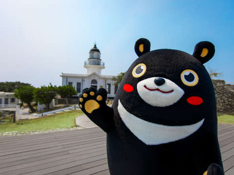 图7.高雄灯塔可俯瞰高雄港景色