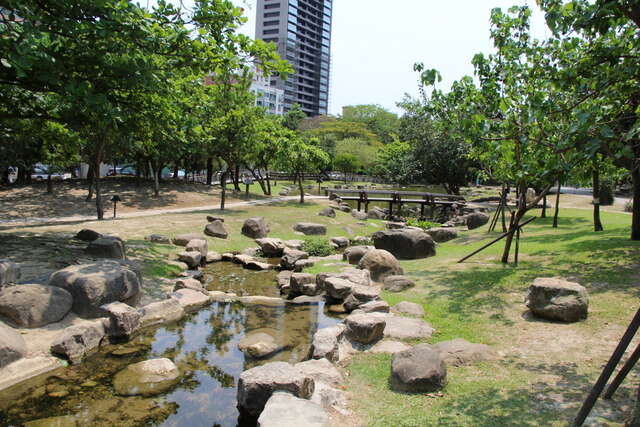 原生植物園